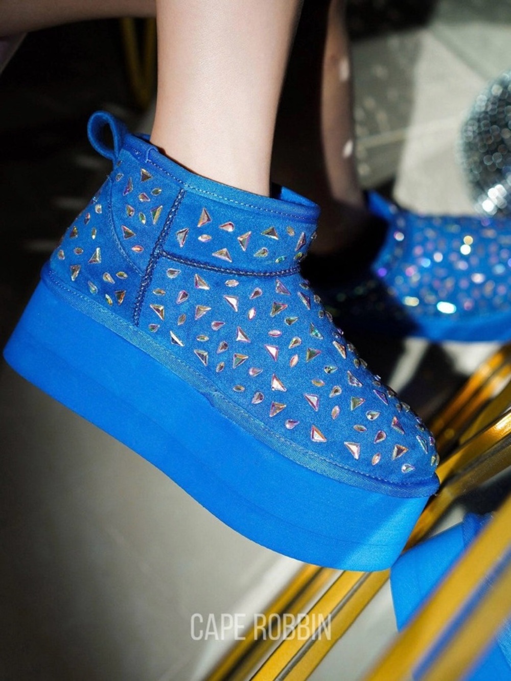 NWT INTERBLE - BLUE - Faux Fur Lined Platform BOOTIES by CAPE ROBBIN